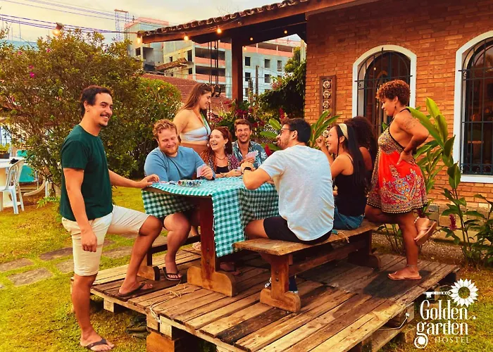Golden Garden Hostel Ubatuba
